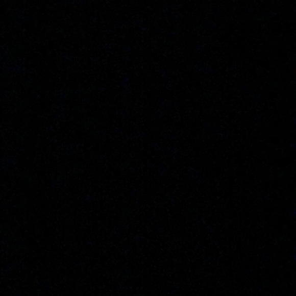 Meet your Posher, Anika - Picture 1 of 1